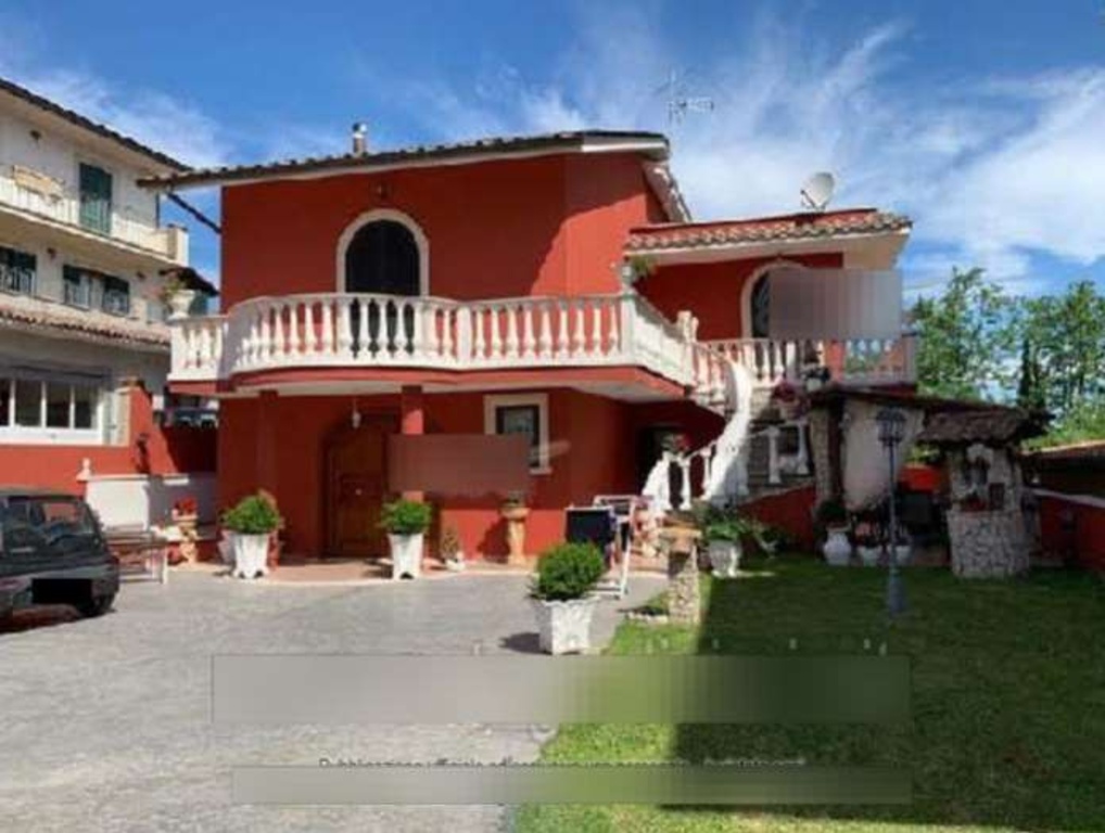 Casa indipendente in Via Roma, Palestrina, 8 locali, 78 m² in vendita