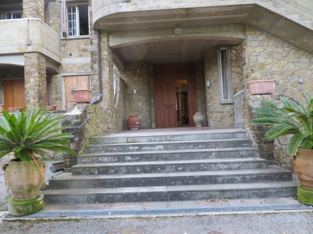 Casa semindipendente in PROSSIMITA' UOPINI, Monteriggioni, 10 locali