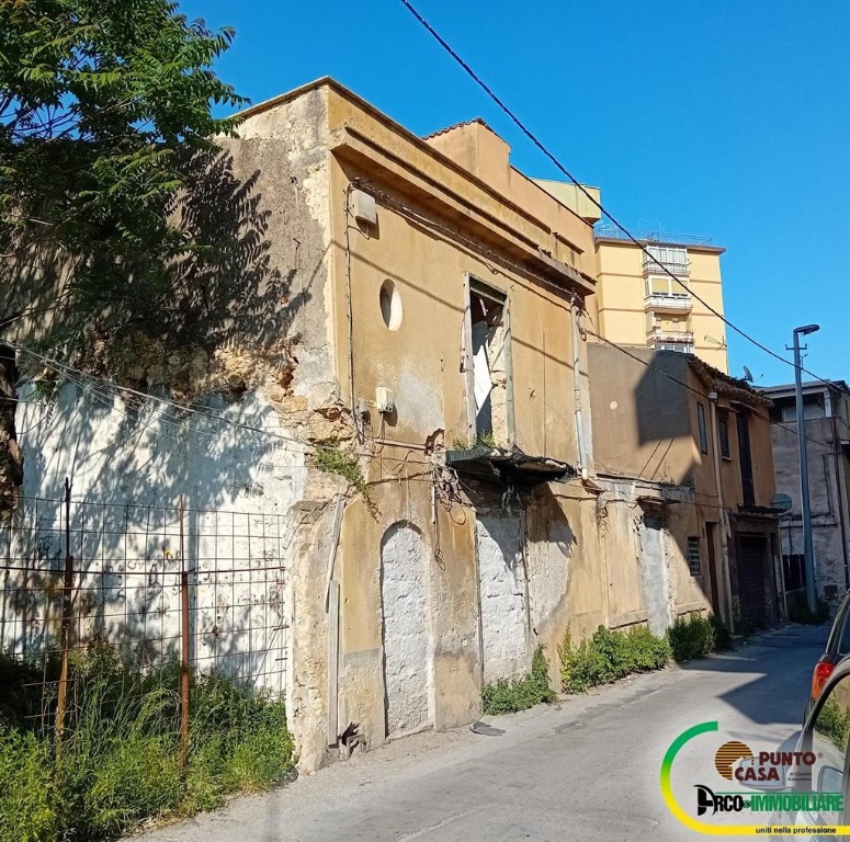 Rustico in Via pietratagliata santa margherita, Palermo, 6 locali