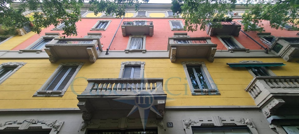 Monolocale in Via B. Eustachi, Milano, 1 bagno, 32 m², 3° piano