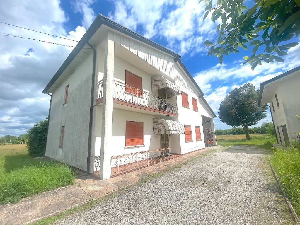 Villa singola in Via rivalta, Casale sul Sile, 8 locali, 2 bagni