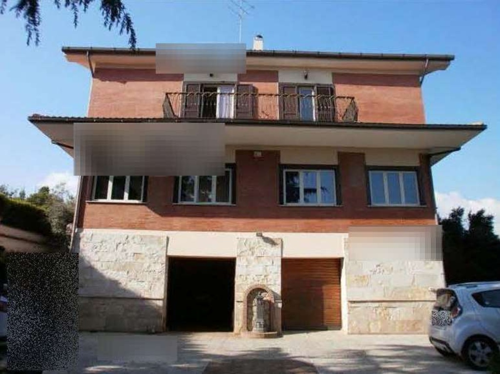 Porzione di casa in Via Colle della Castagna, San Cesareo, 8 locali