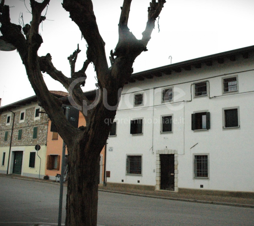 Casa semindipendente in Piazza della chiesa, Pozzuolo del Friuli