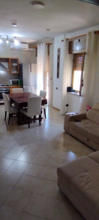 Appartamento in Via Diomede Carafa, Napoli, 5 locali, 2 bagni, 162 m²