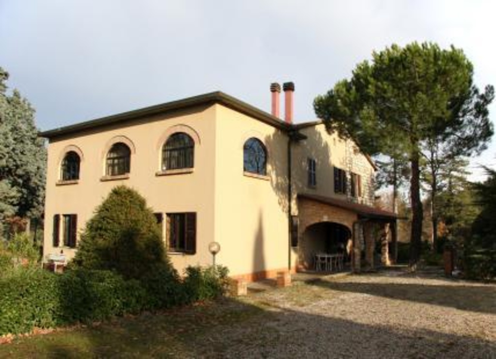 Villa a schiera a Pienza, 11 locali, 3 bagni, giardino privato, garage