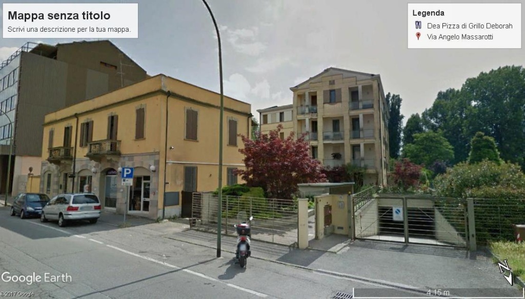 Casa indipendente a Cremona, 6 locali, 3 bagni, con box, 400 m²