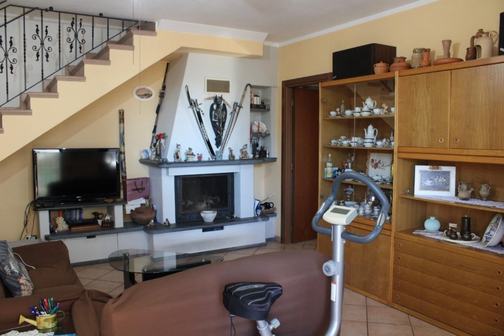 casa indipendente in vendita a Crespina Lorenzana in zona Cenaia