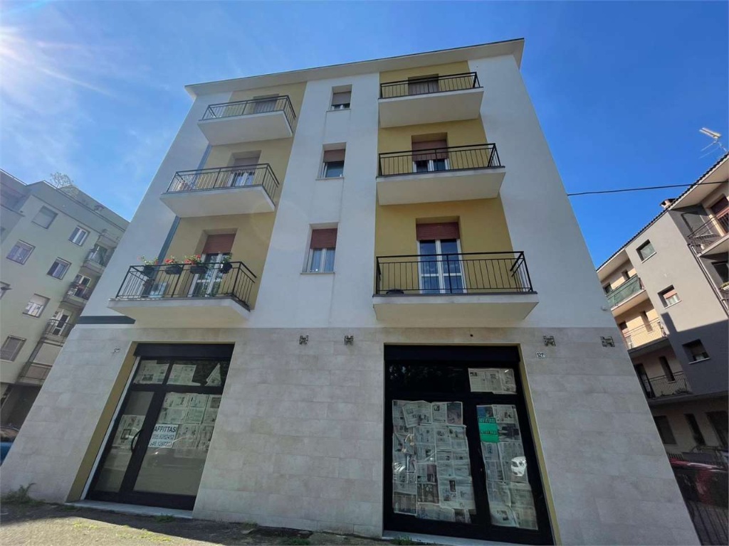 appartamento in vendita a Novara in zona zona Sacro Cuore