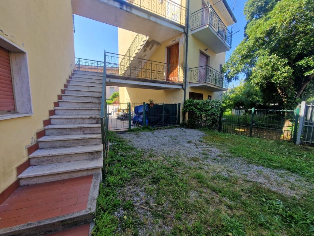 appartamento in vendita a Rosignano Marittimo in zona Vada