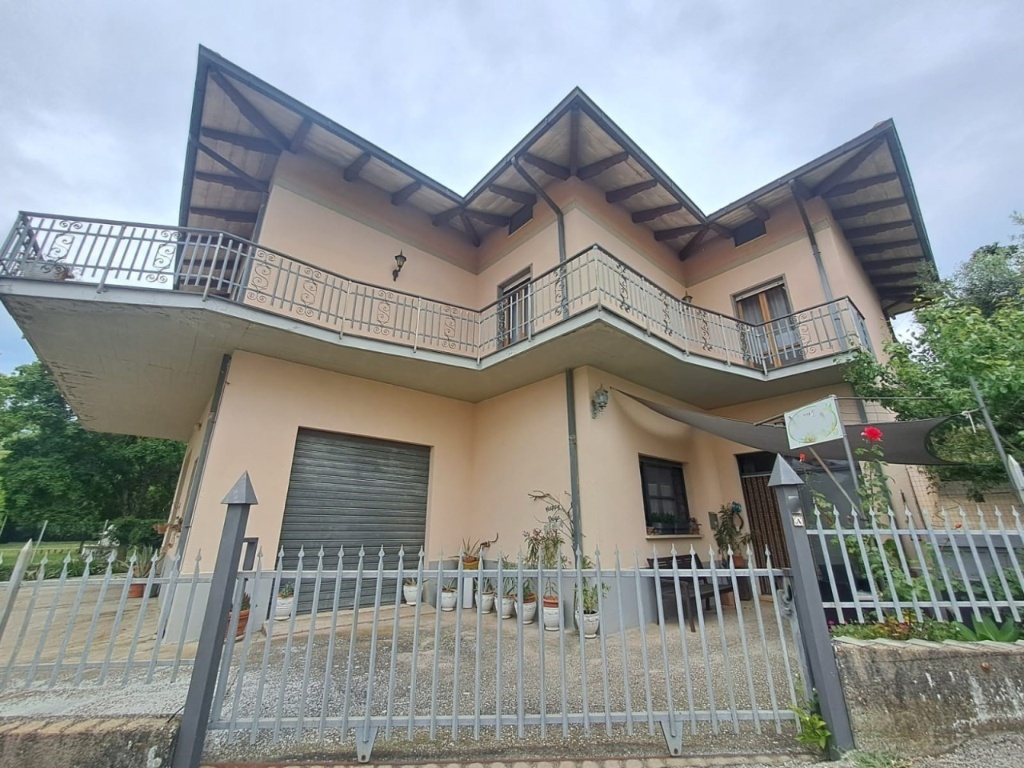 casa indipendente in vendita a Giove