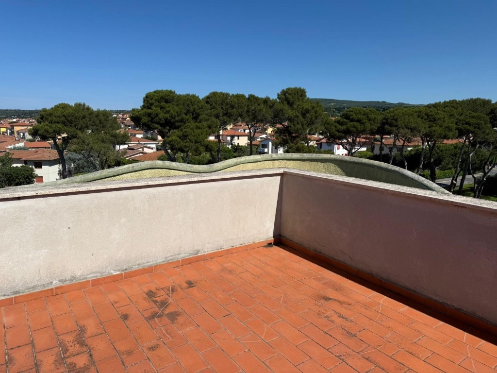 appartamento in vendita a Rosignano Marittimo in zona Rosignano Solvay