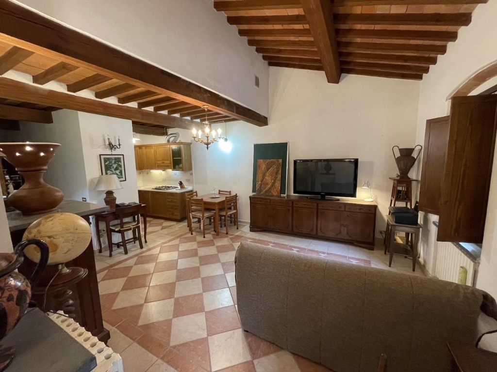 appartamento in affitto a Vicopisano in zona Caprona