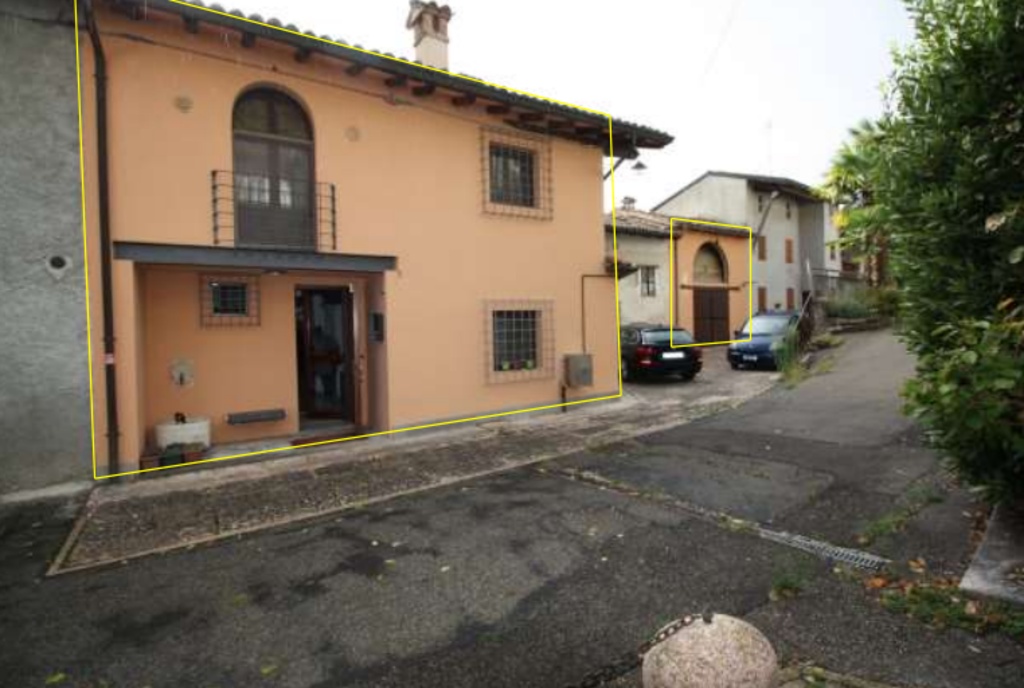 casa indipendente in vendita a San Polo d'Enza