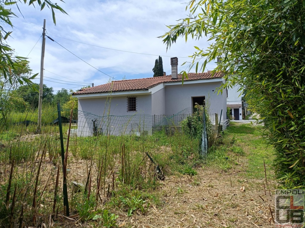casa semindipendente in vendita a Fucecchio in zona Galleno