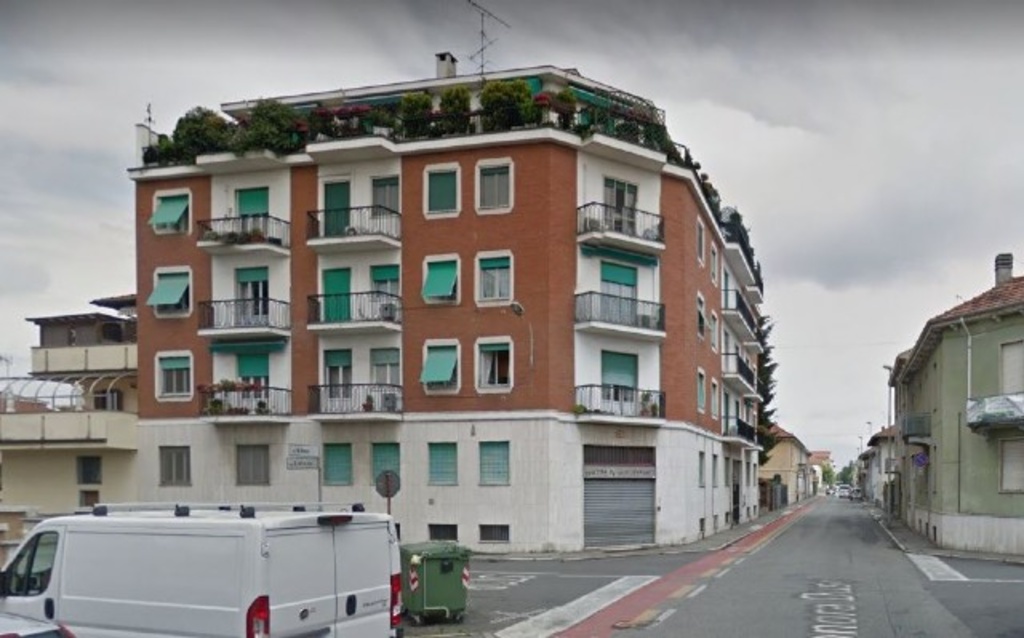 Bilocale in Via Eleonora Duse, Vigevano, 1 bagno, 68 m², 2° piano