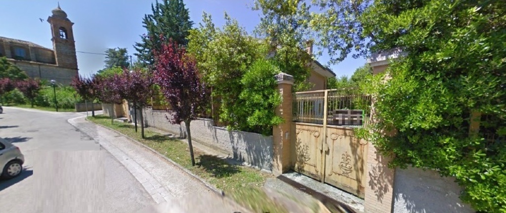 Villa a Massignano, 10 locali, 3 bagni, garage, 450 m², camino