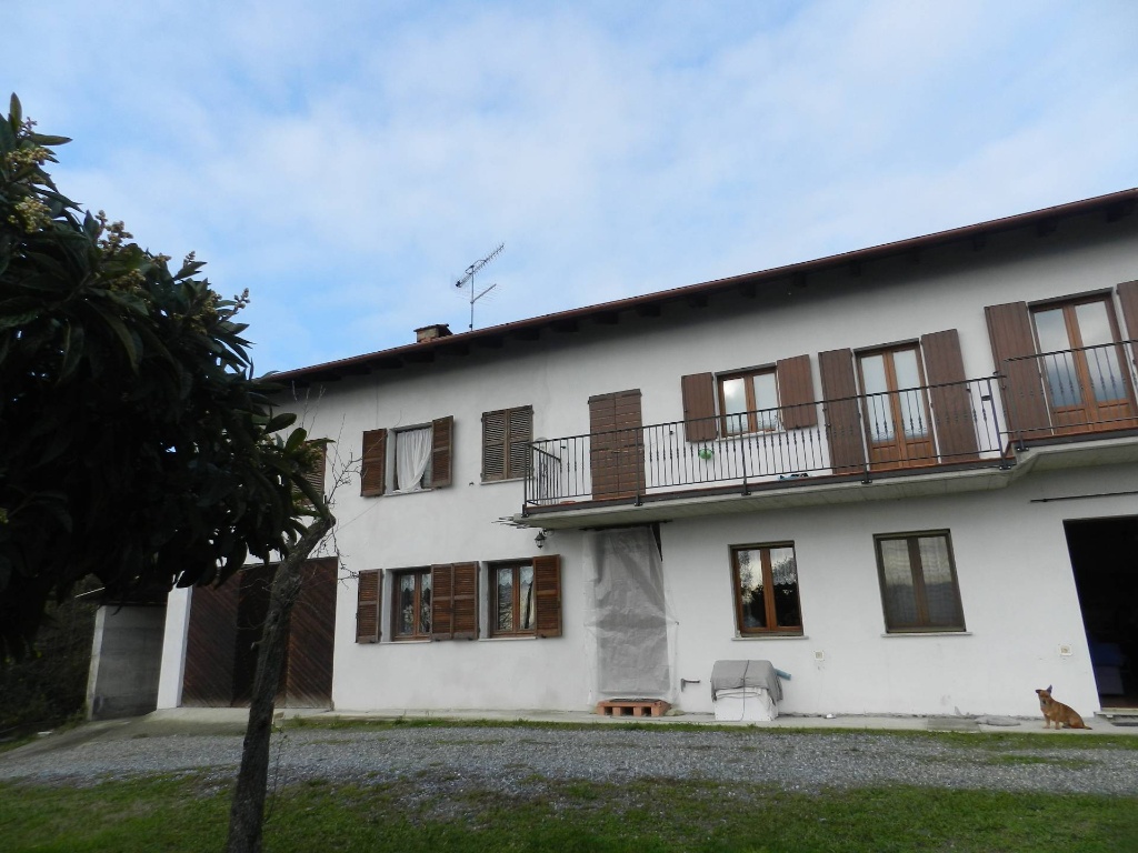 Casa indipendente in Regione San Rocco, Sessame, 15 locali, 3 bagni