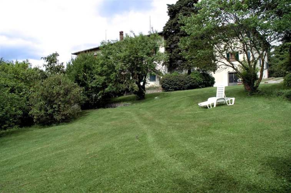 Villa a Greve in Chianti, 20 locali, giardino privato, 1200 m²