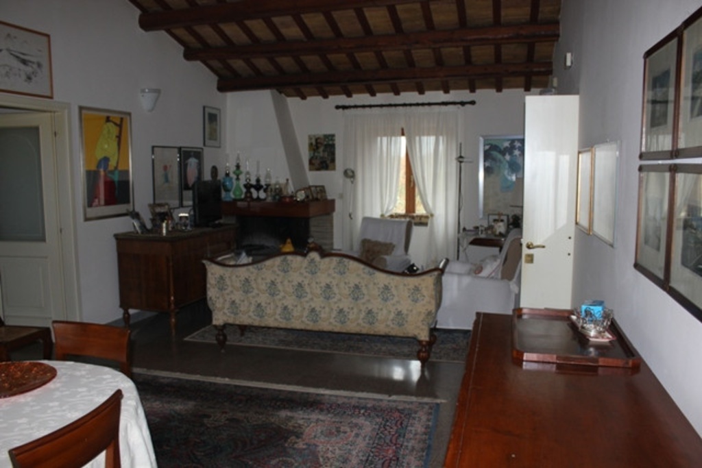 Villa singola a Castel di Lama, 10 locali, 3 bagni, giardino privato