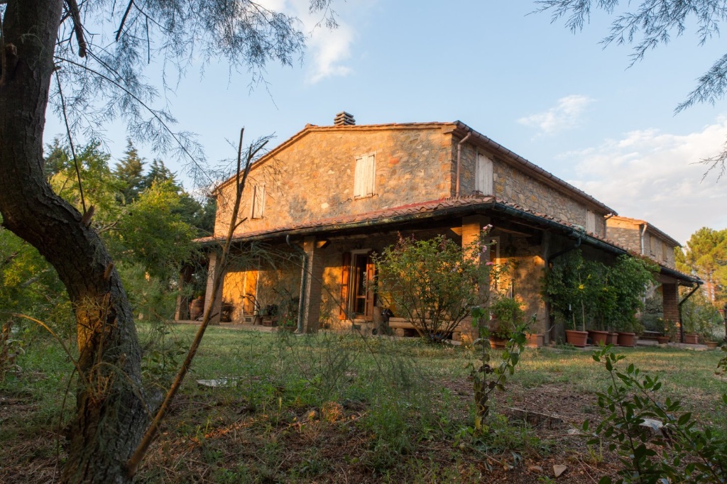 Casale a Castelnuovo di Val di Cecina, 10 locali, 4 bagni, 330 m²