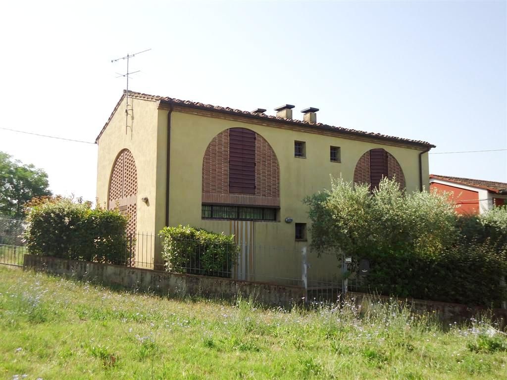 Casa colonica a Castelfiorentino, 8 locali, 4 bagni, giardino privato